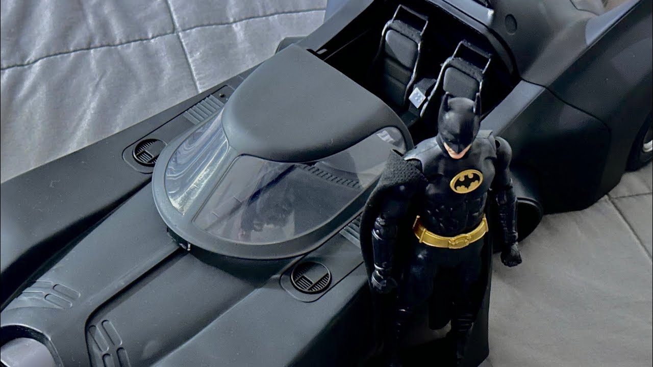 Two seater addition for the Mcfarlane 89&rsquo; Batmobile!!