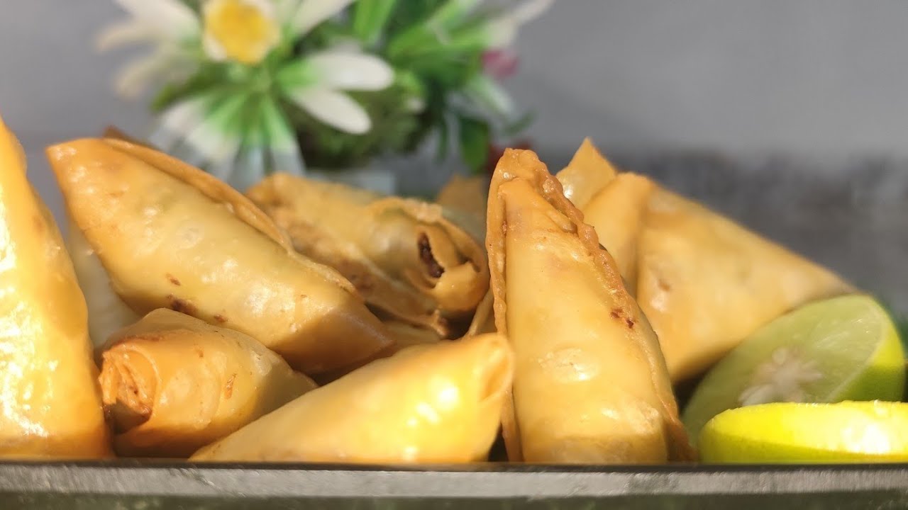 Mutton keema samosa😋 #mutton recipes  #samosa#mutton#in the moonlight#tasty#ramadanspecial 
