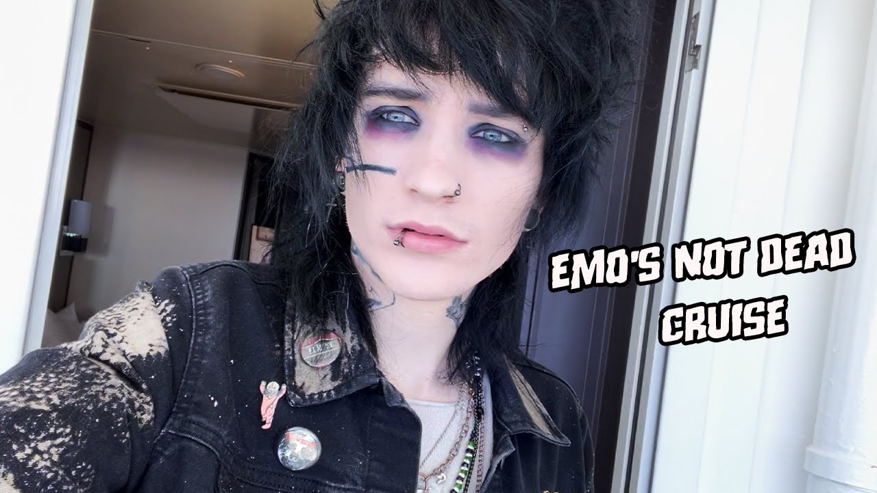 My Experience On An Emo Cruise