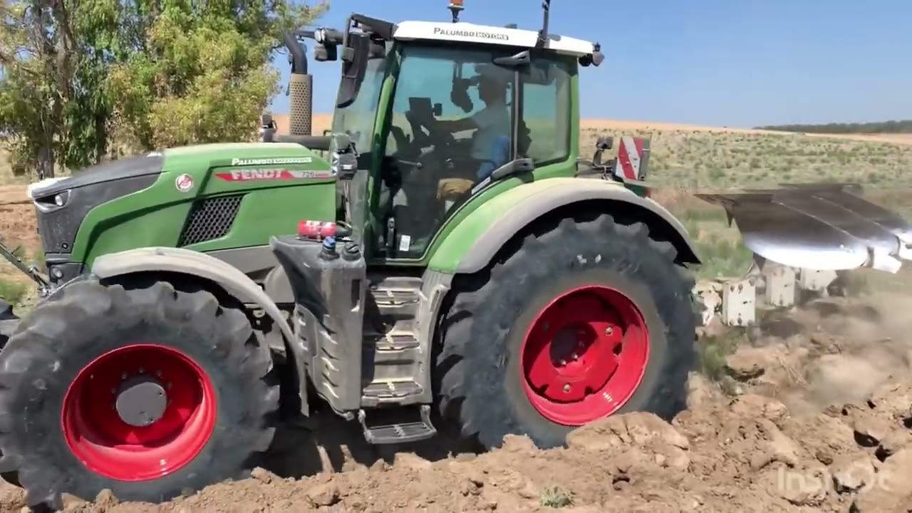 Fendt 700 gen7 in aratura