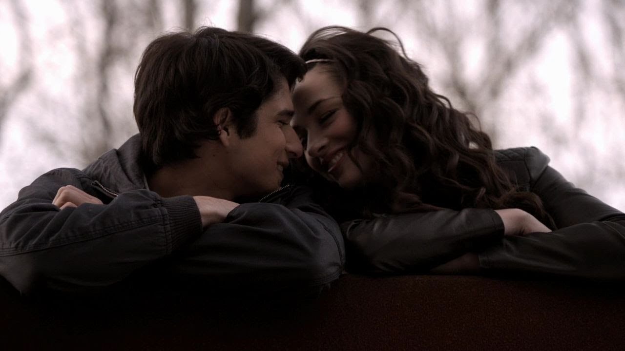 Scott & Allison | Story season 1 | Hold On
