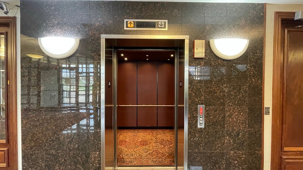 Interesting Noises! Nice ThyssenKrupp Hydraulic Elevator @ Southcross Commons in Burnsville, MN