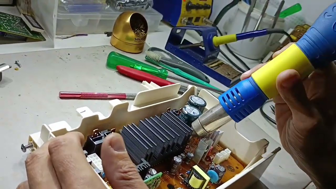 VIDEO 08: LAVADORA SAMSUNG WF106 NÃO VIRA O MOTOR. ERRO 3E2