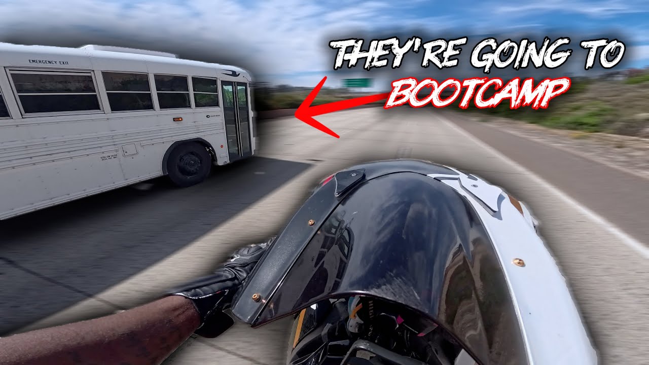 Я ПРОЕЗЖАЛ МИМО МОРСКИХ НОВОБРАНЦЕВ В тренировочный лагерь!