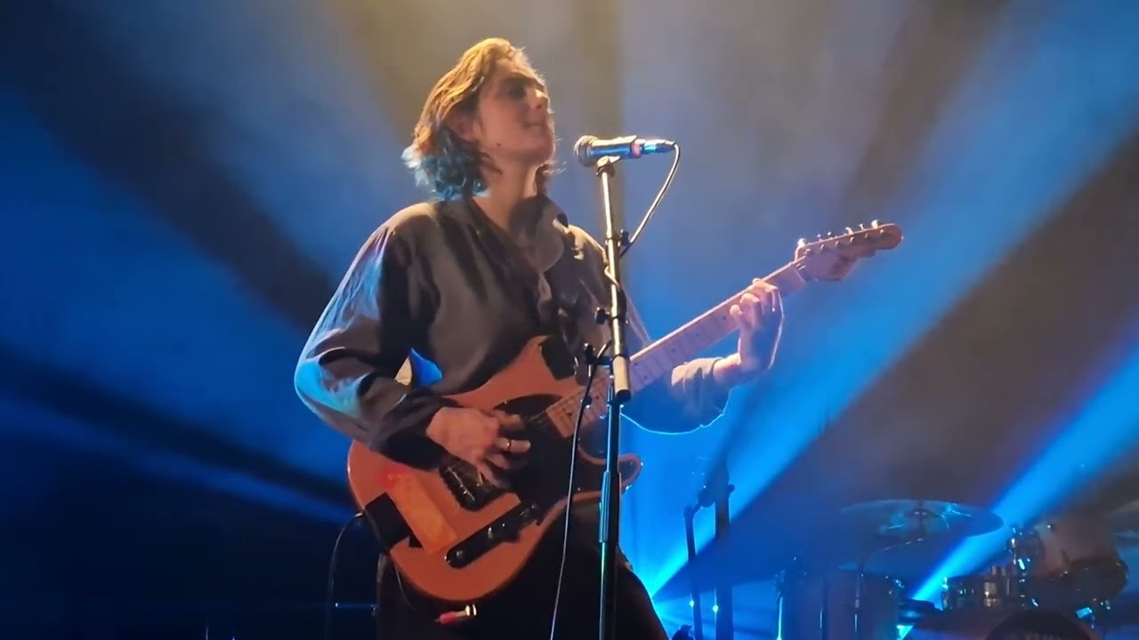 Our Girl - Something About Me Being A Woman - Live In Rennes