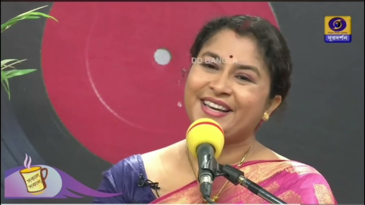Tomar akash duti chokhe (live)|তোমার আকাশ দুটি চোখে |Sarojini Ghosh