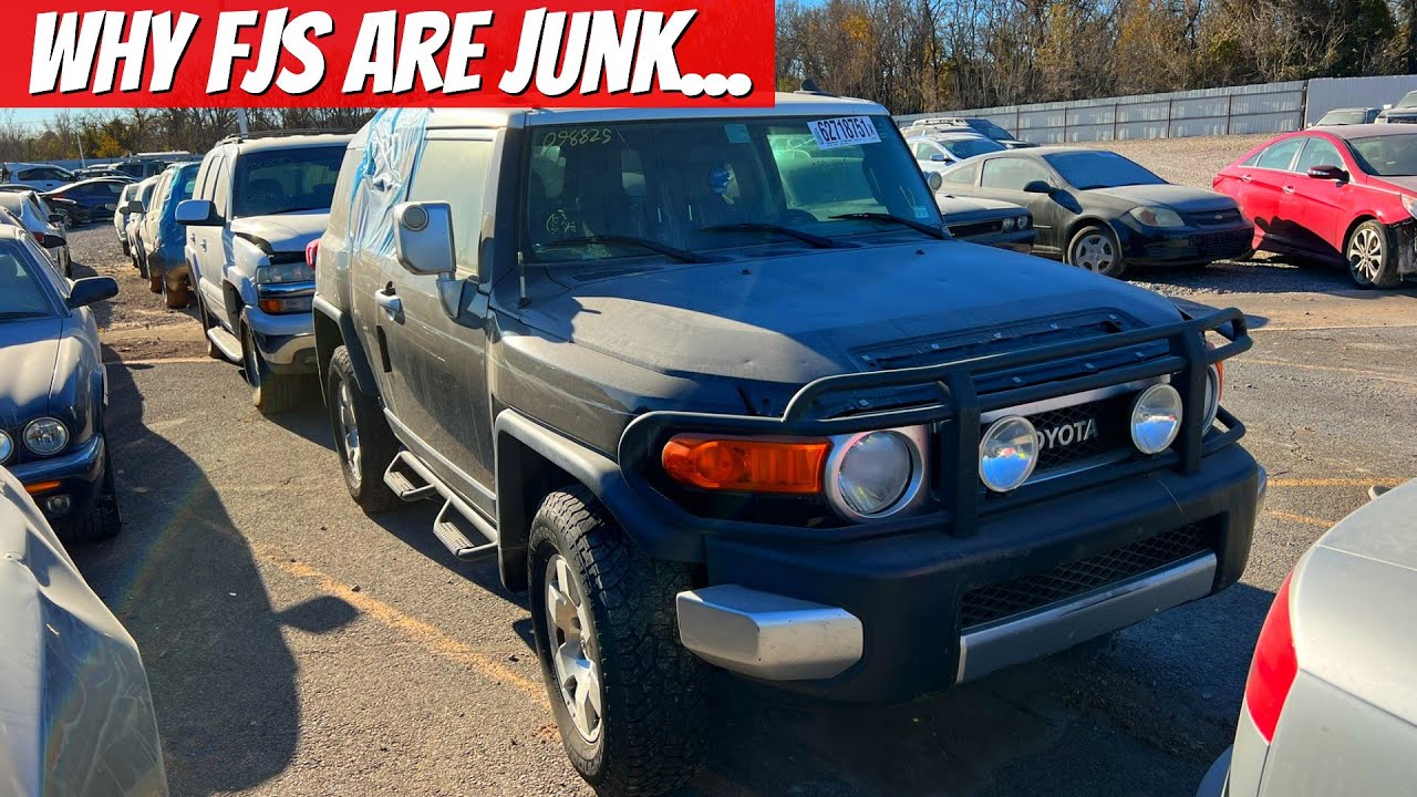 Copart Walk Around with @MonkeyWrenchMike Why Toyota FJ is JUNK 11-30-21 PM