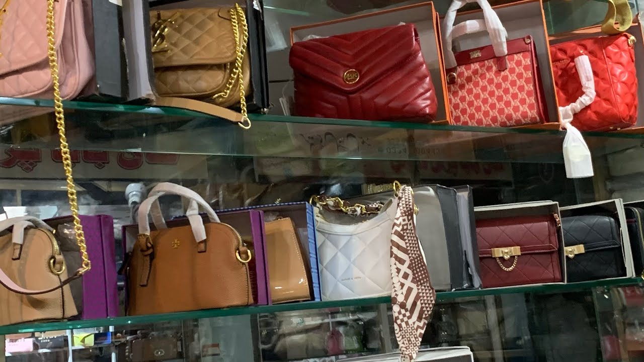 Last kuch pes with sale price branded bag 03060333668