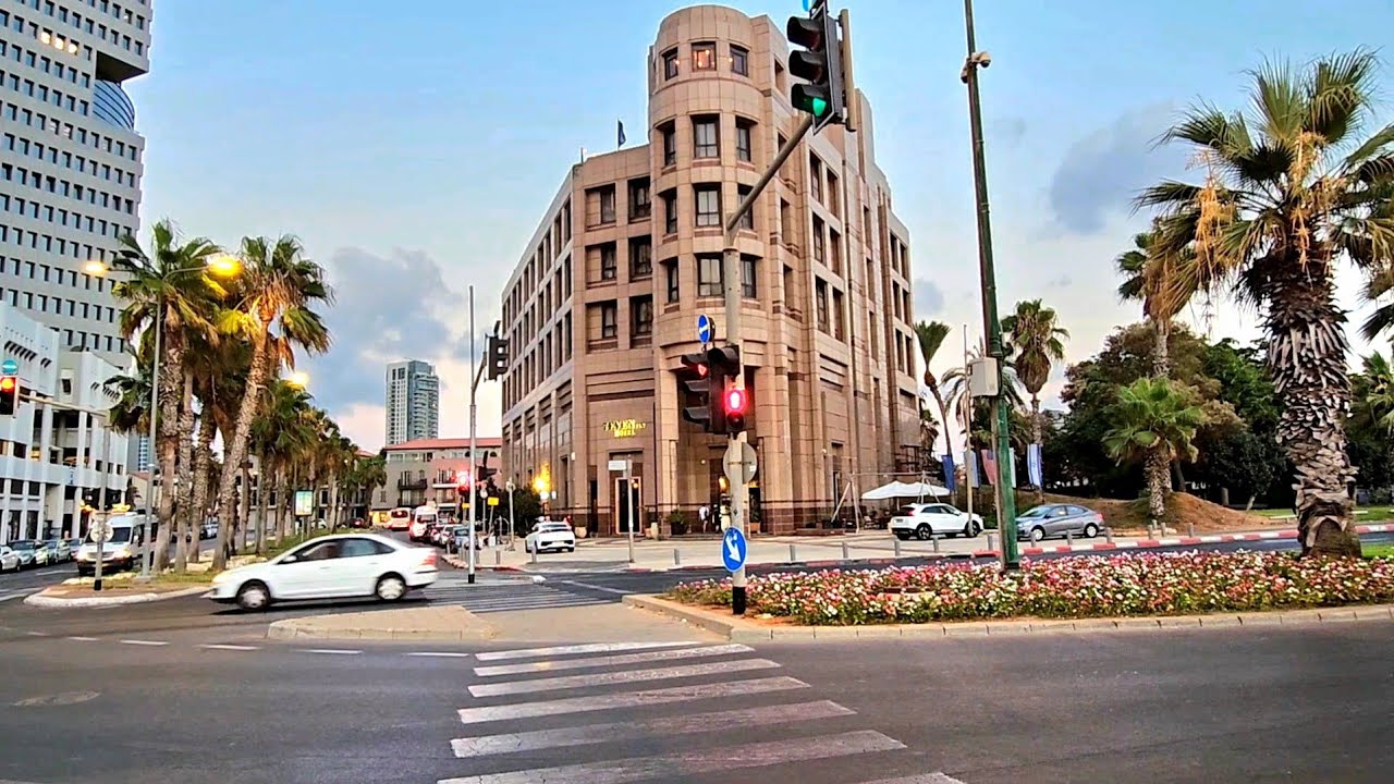 Evening Walk in Tel Aviv – Neve Tzedek & Beachfront at Sunset