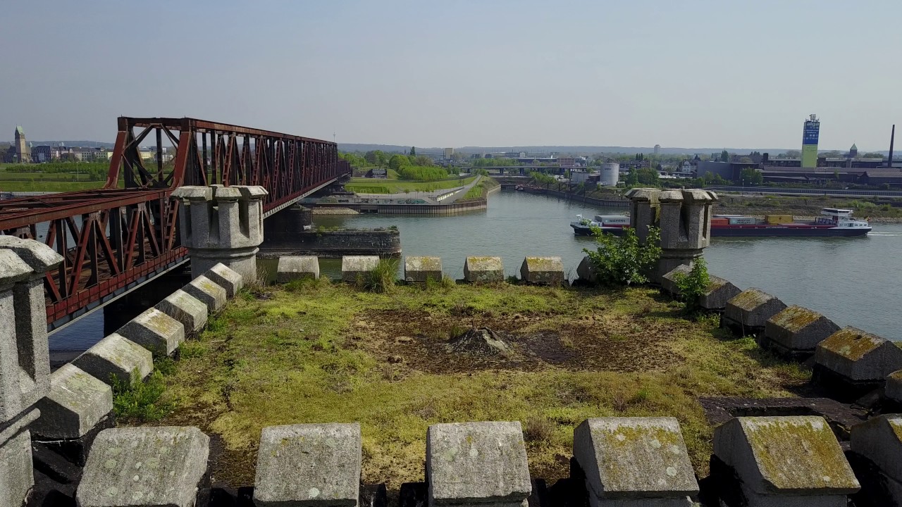 Eisenbahnbrücke DU-Hochfeld