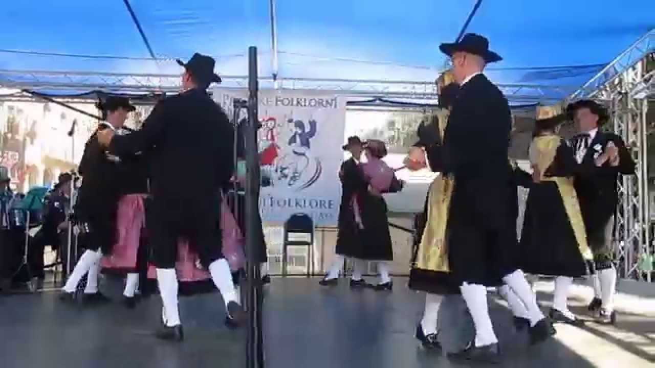 Les Bouetsedons (2) - Prague Folklore Days