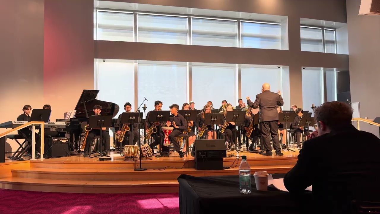 Caravan - Essentially Ellington - IS239 Mark Twain
