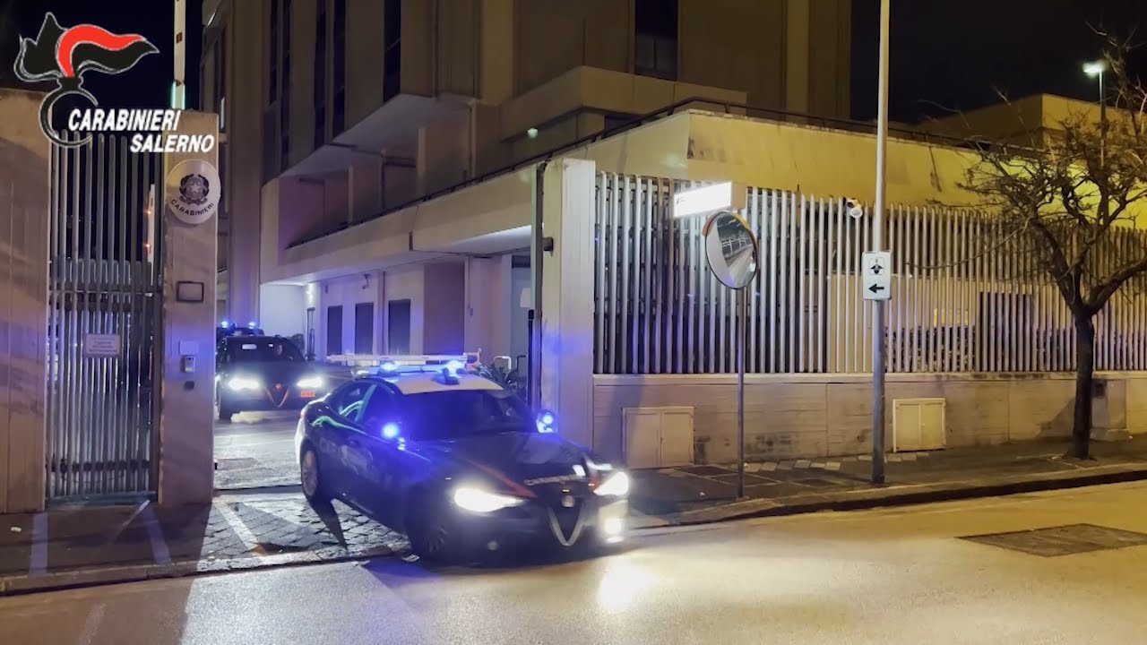 Salerno, smantellate due organizzazioni dedite allo spaccio: 19 arresti