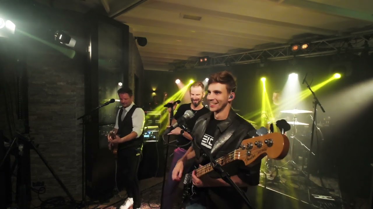 Major Tom (v&ouml;llig losgel&ouml;st) - Peter Schilling | LIVE COVER