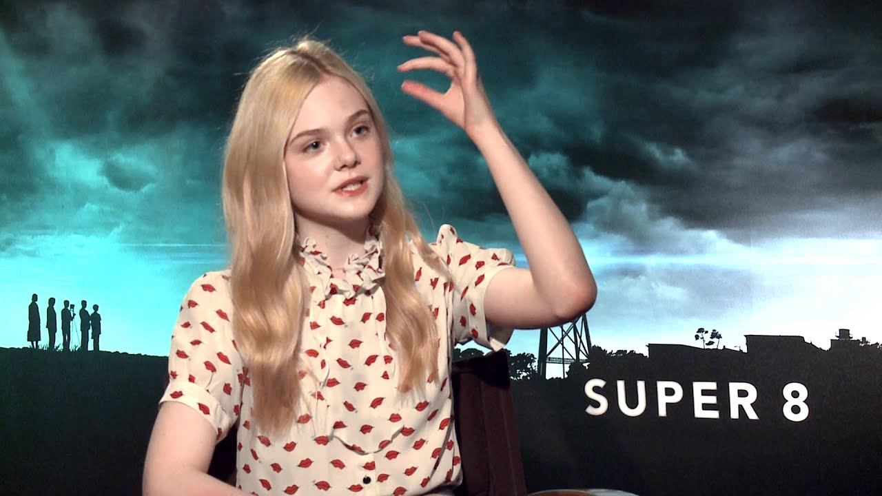Super 8 - Exclusive: Elle Fanning Interview
