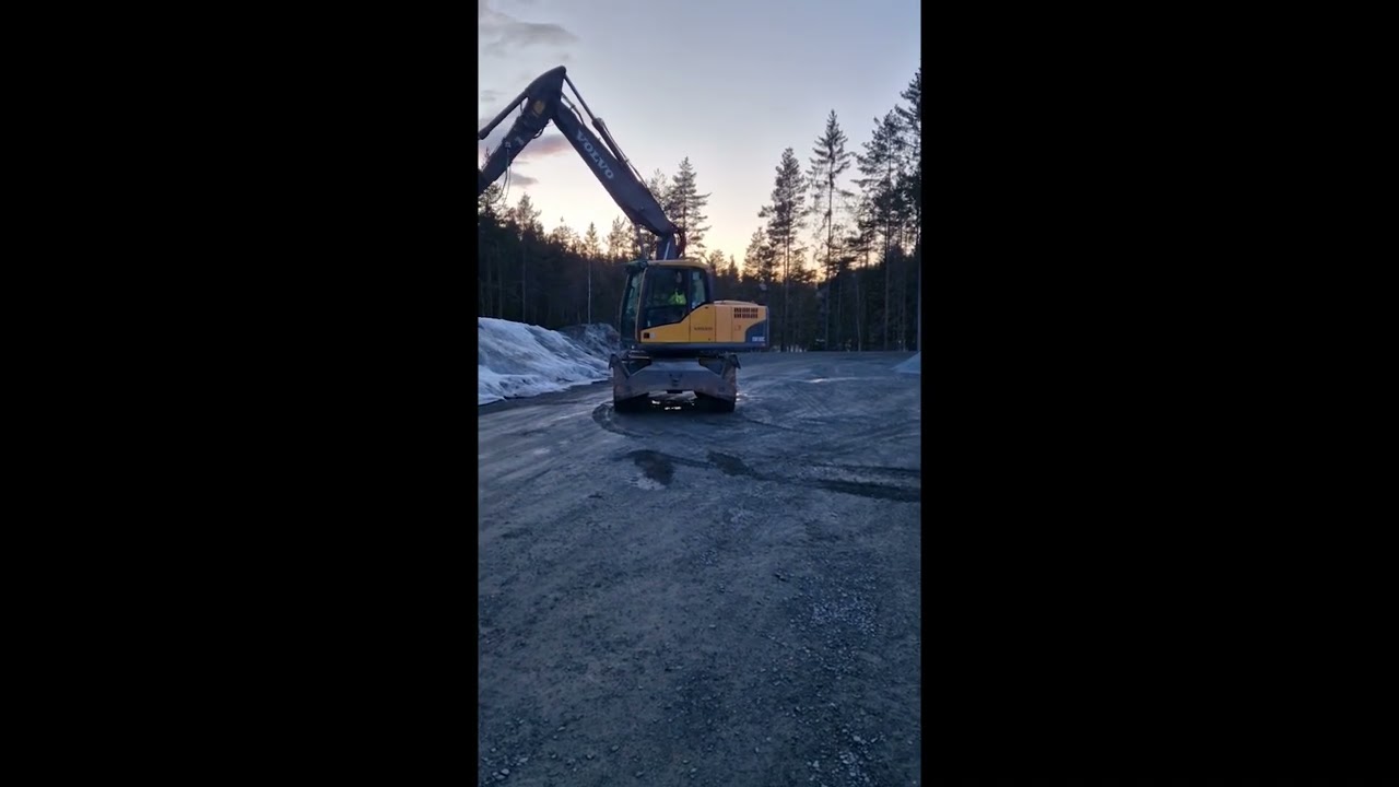 VOLVO EW 160 C