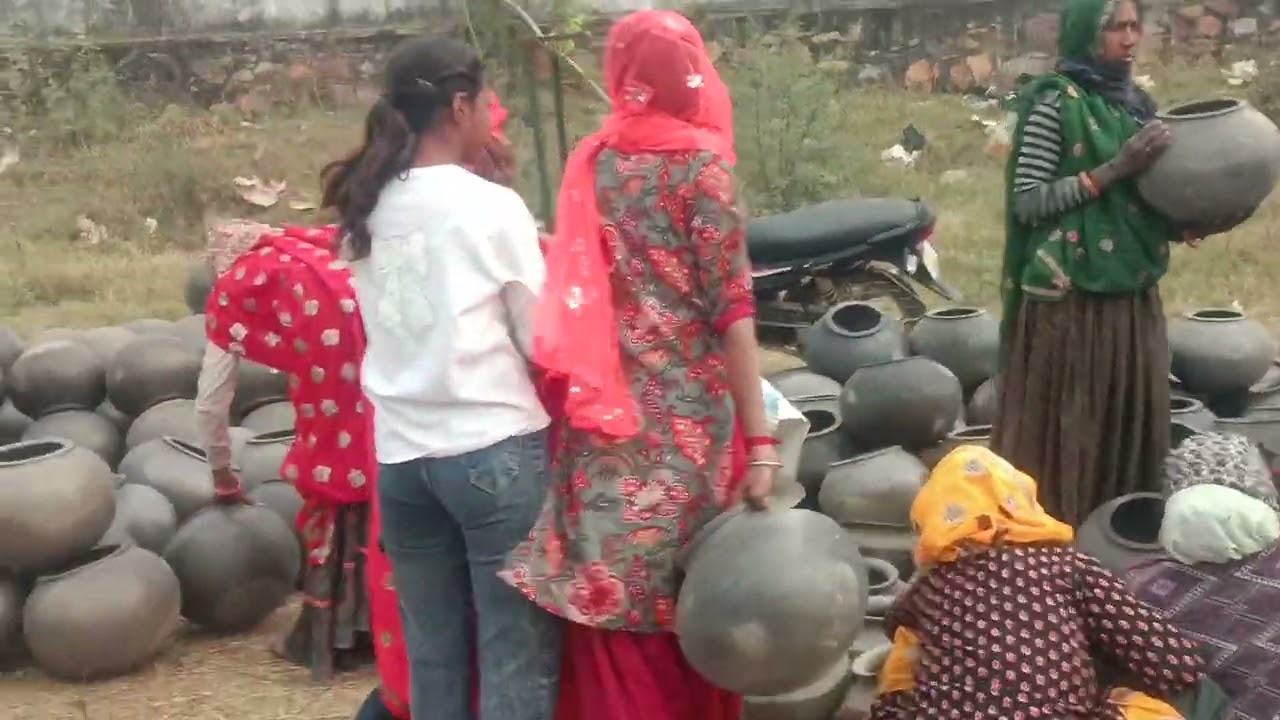 मेला गांव घाटा नैनवाडी मे जिला सवाई माधोपुर तहसील बोली में।।