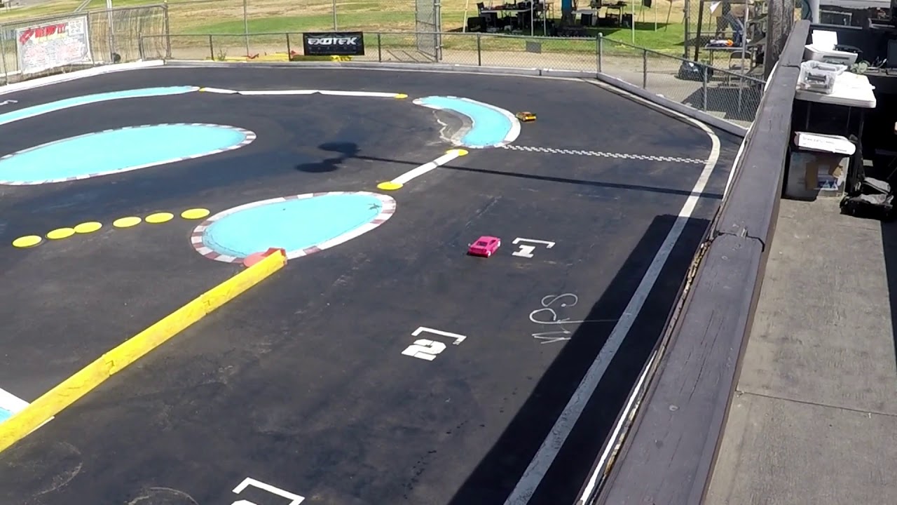 Cal Raceway 4-29-18 - Xray 2018 - Montech Racer body test