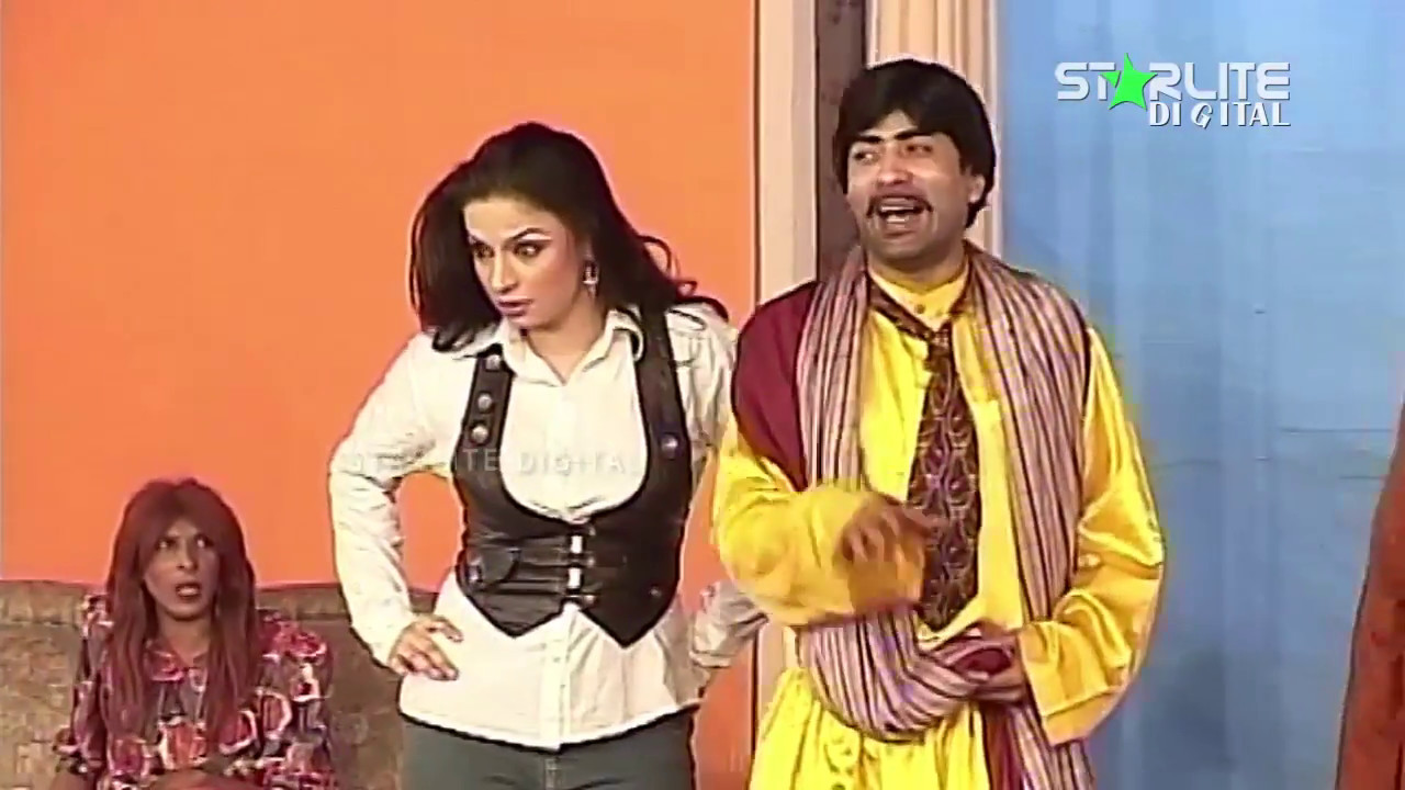 Best of Nida Choudhary and Sajan Abbas New Pakistani Stage Drama Full Comedy Funny Clip