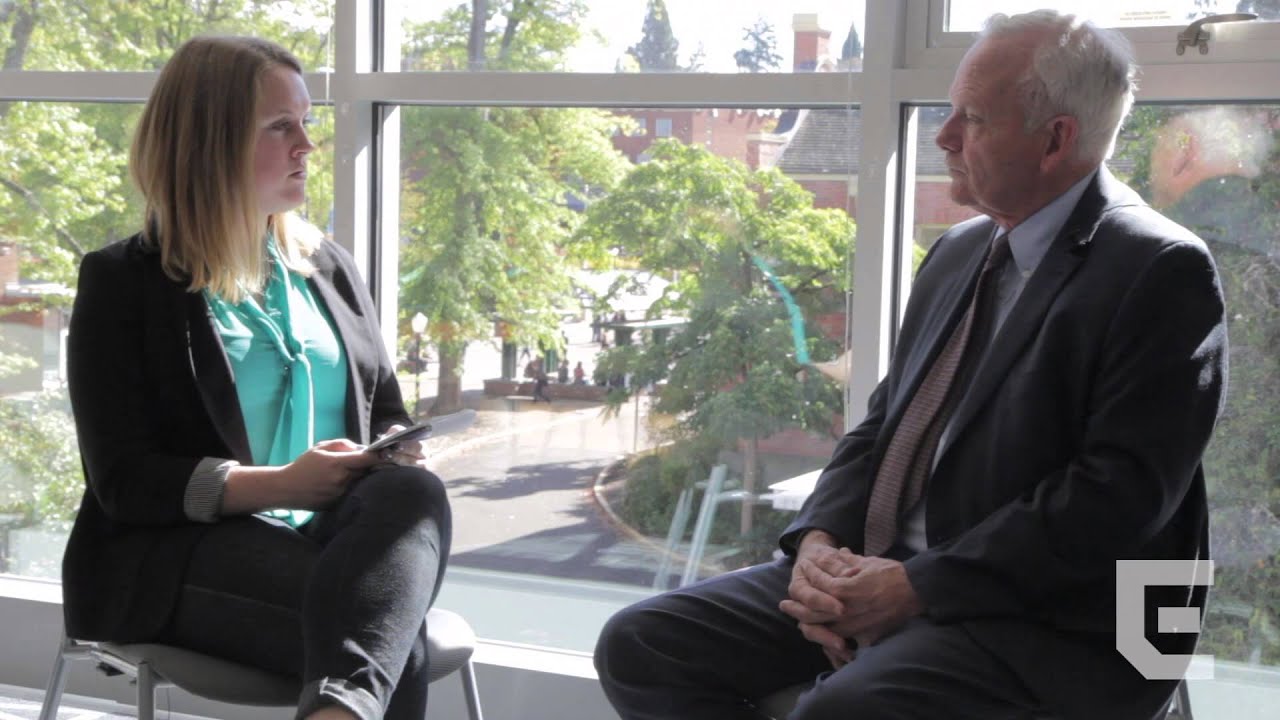 Republican congressional candidate Art Robinson speaks with the Emerald