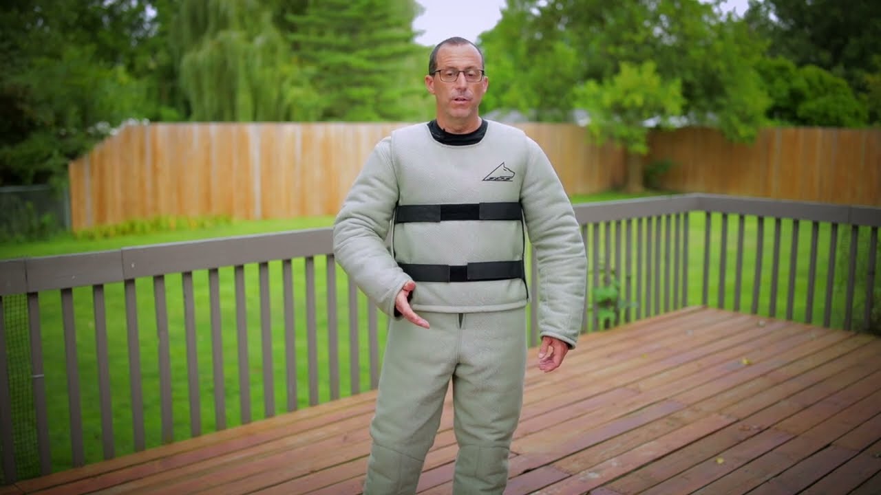 Seynaeve Hidden Bitesuit