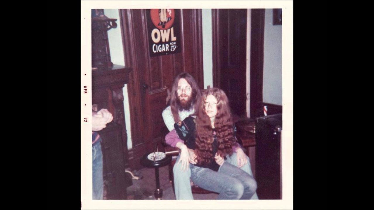 Earliest photo of Lux Interior & Poison Ivy! (CRAMPS) - looking hippie in April 1972