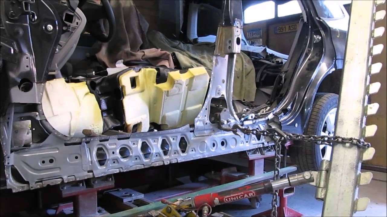 Subaru Forester. The side body repair of the car. Ремонт бока кузова машины.