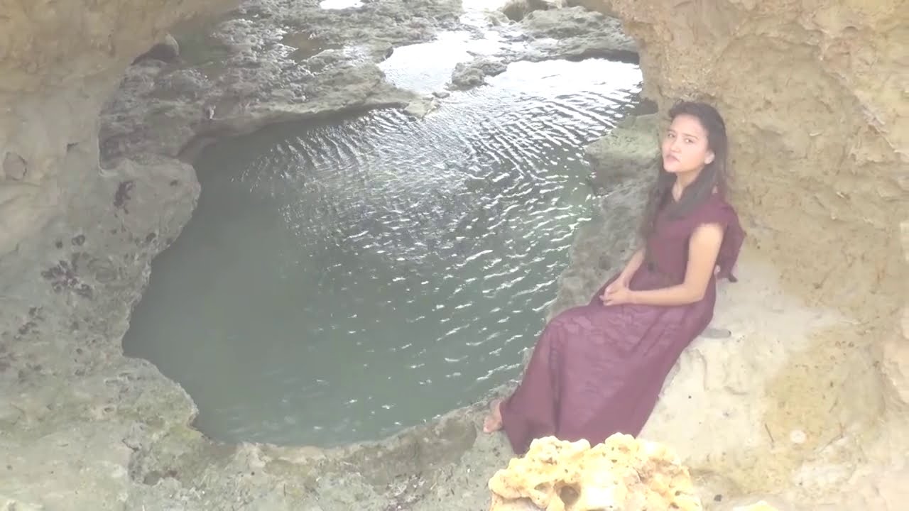Talita Santos - Ele Vem (Clipe Oficial)