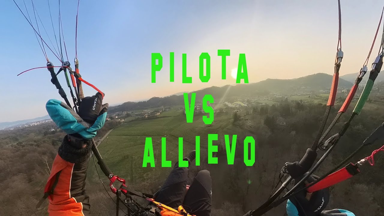 PILOTA VS ALLIEVO IN ATTERRAGGIO - PARAPENDIO -