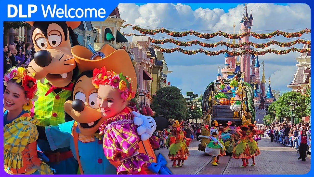[4K] Mickey's Halloween Celebration Parade 2024 - Disneyland Paris