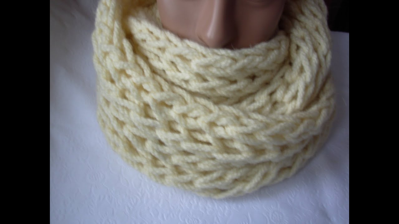 Вязание снуда узором пышная резинка спицами.Knitting pattern LIC magnificent gum spokes.