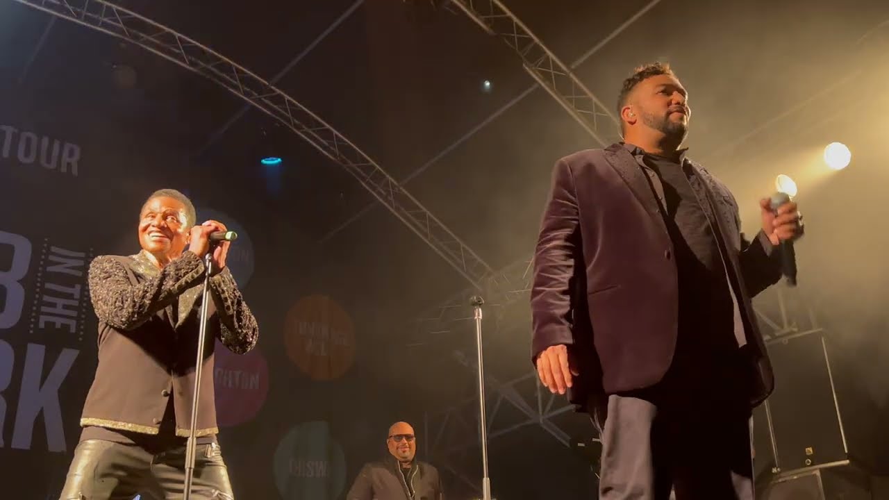 The Jacksons Perform 