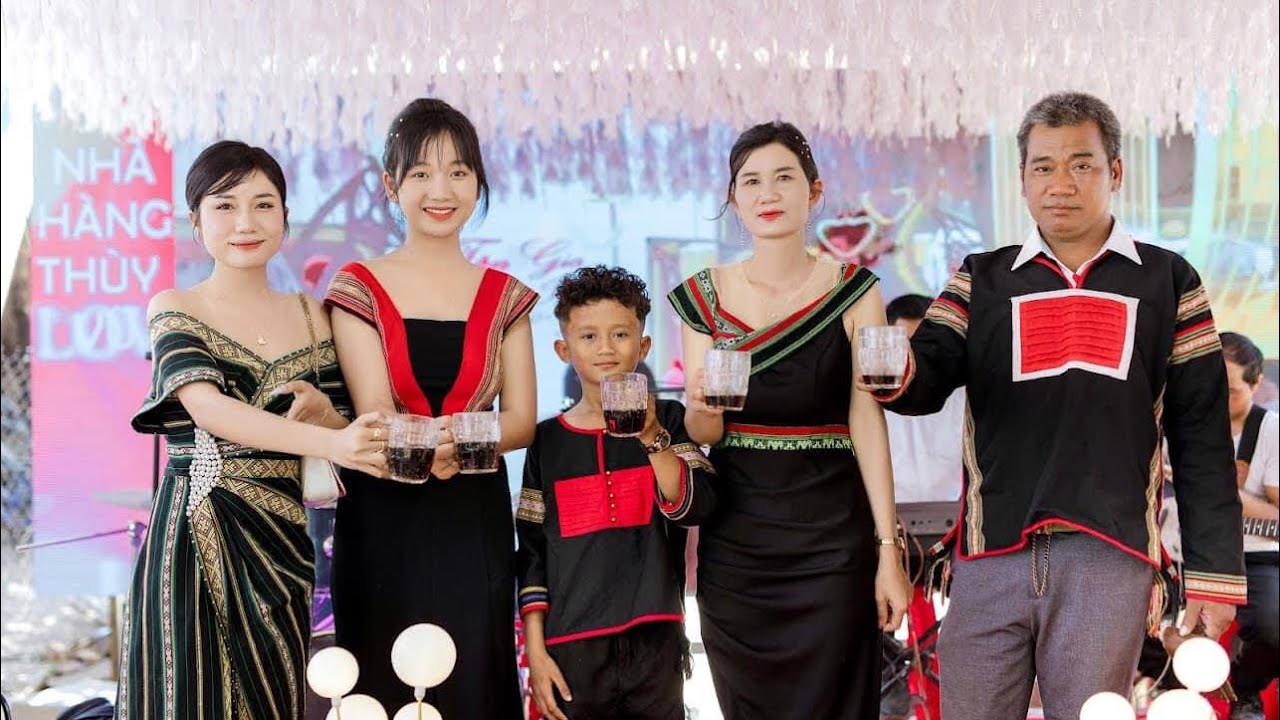 Tân Gia Sang Ama Ami LIVơ 17.02.2024 | LH DV Thuỳ Vũ 0382086457