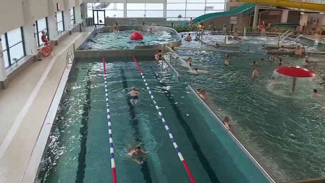 Basen kryty ,Park wodny  Aquapark Częstochowa Dekabryst&oacute;w