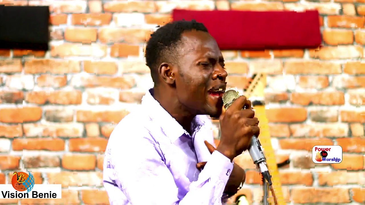 Power in Worship acts 8 ( Israël & Melodie )