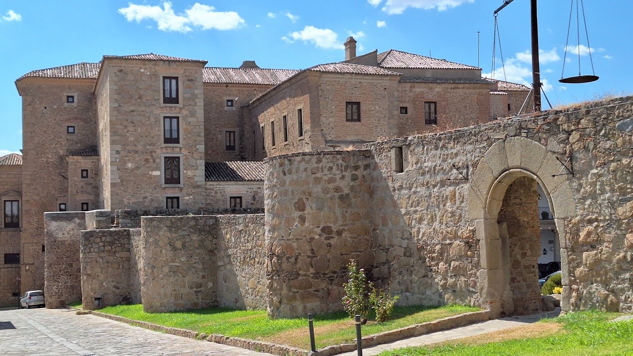 Oropesa, el espectacular pueblo medieval de Toledo.