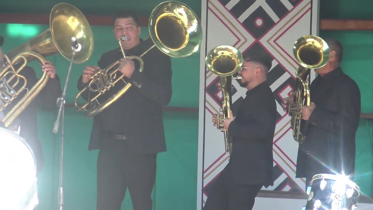 Balkan music - Fanfara de la Barlad - Festival Padureni 2025
