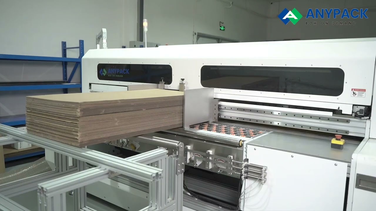 Машина для изготовления коробок из гофрированного картона AB2500 1