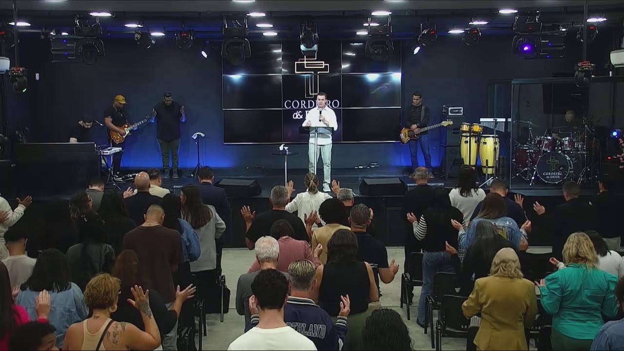 Reverendo Thiago Samico - 29 Anos "Cordeiro de Deus"