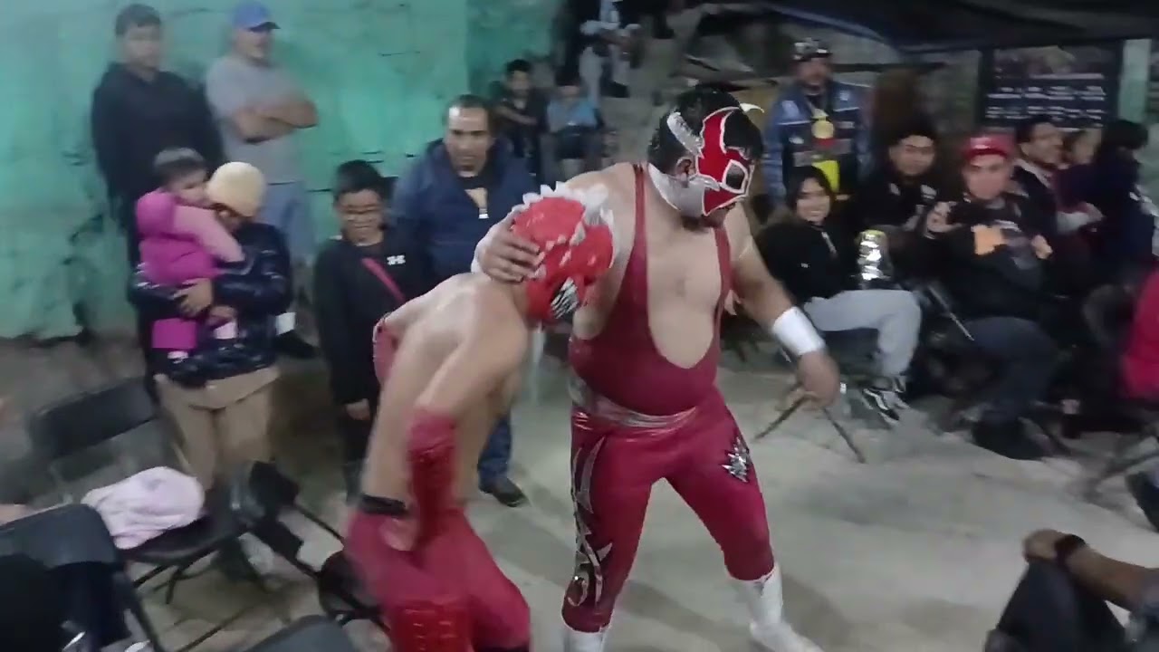 Mano a Mano entre Drago Kid v/s Crosh