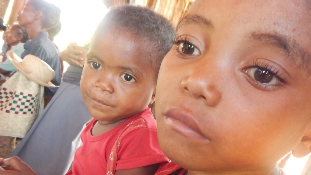 POMOC AFRYCE | Zbiórka - barka do przewozu chorych w Berevo, na Madagaskarze.