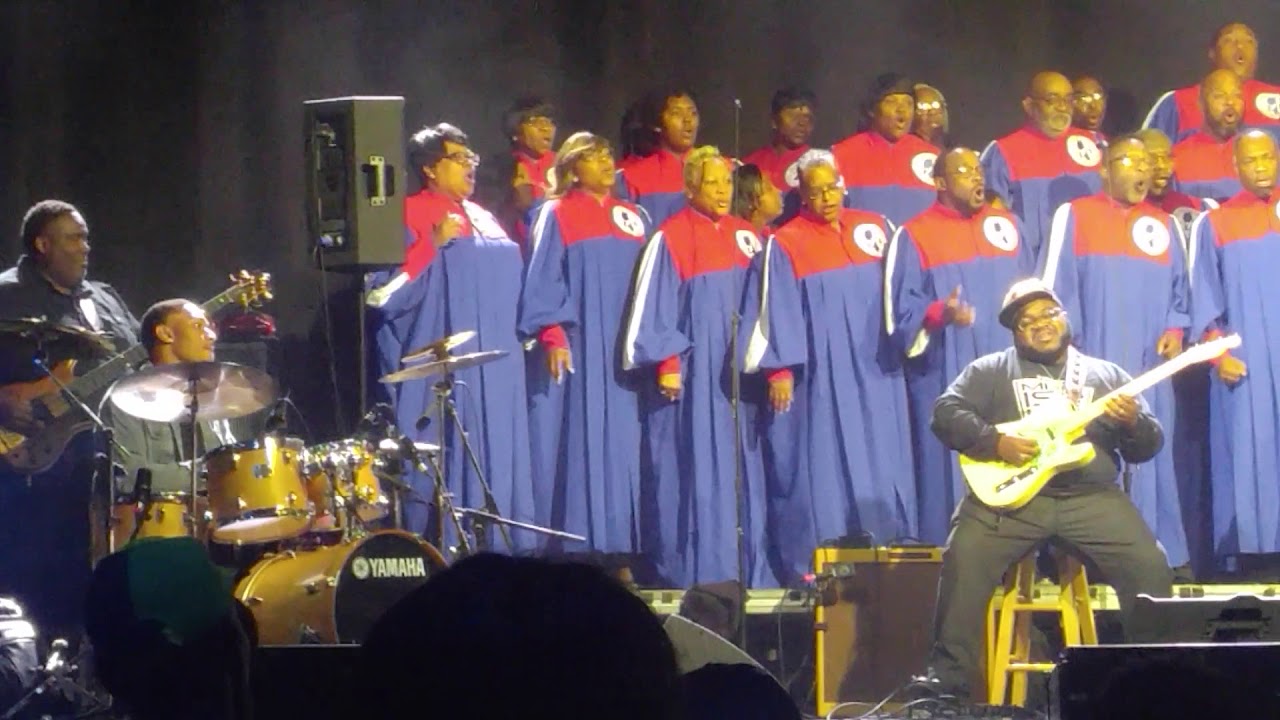 Mississippi Mass Choir live in concert...