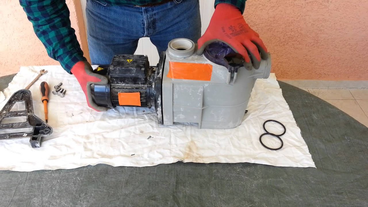 Pool pump housing leak