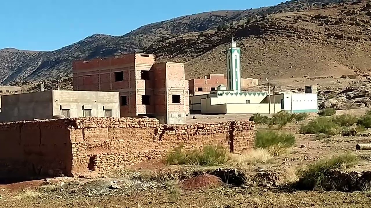 جولة بمركز نامسلمت بالضبط بحي المكناسي وبالفلاحة المجاورة له