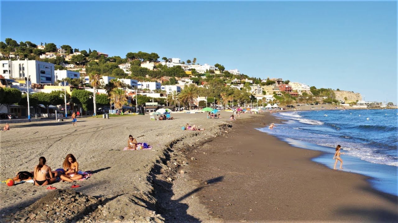 Playa El Dedo en Málaga