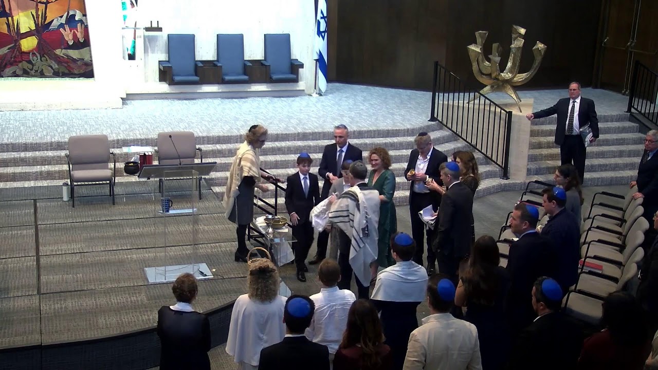 Shabbat Morning Services | Bar Mitzvah: Ari Shvartz