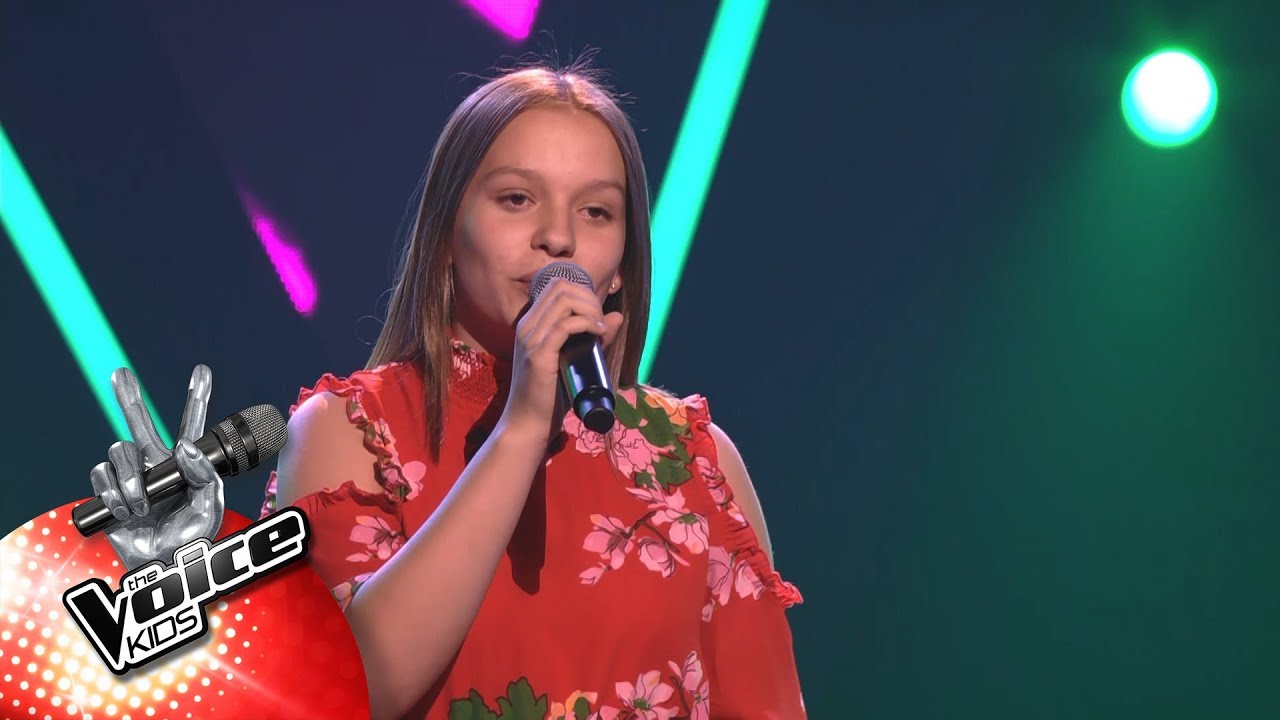 Hanne - 'How Far I'll Go' | Blind Auditions | The Voice Kids | VTM