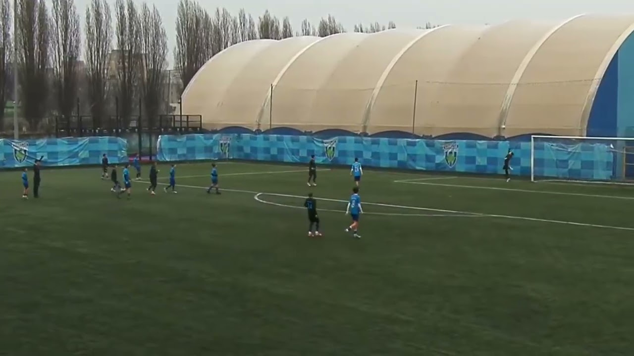 Semi-Final...Progresul Spartac-Progresul Academy .. Scor 2-0...Marcator - Badicut Dinu min 10 si 30