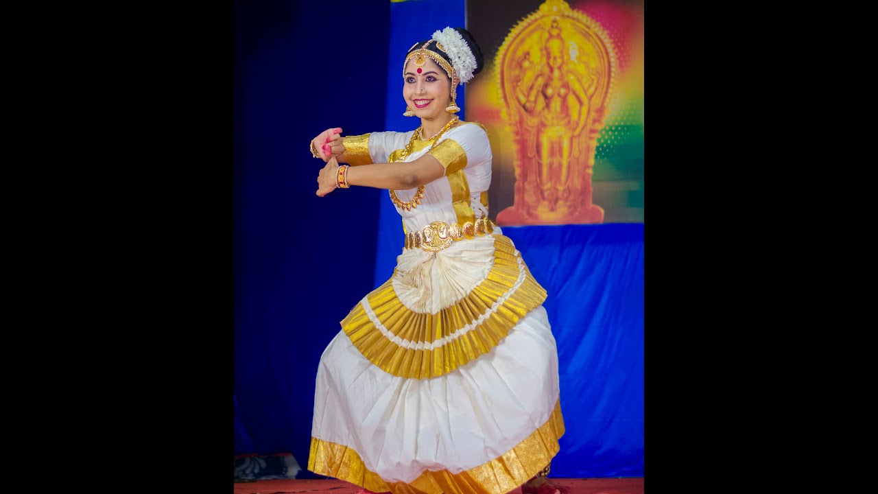 Mohiniyattam arangettam |Mrudanga shaileshwari temple| ft. Mrudula Nambiath