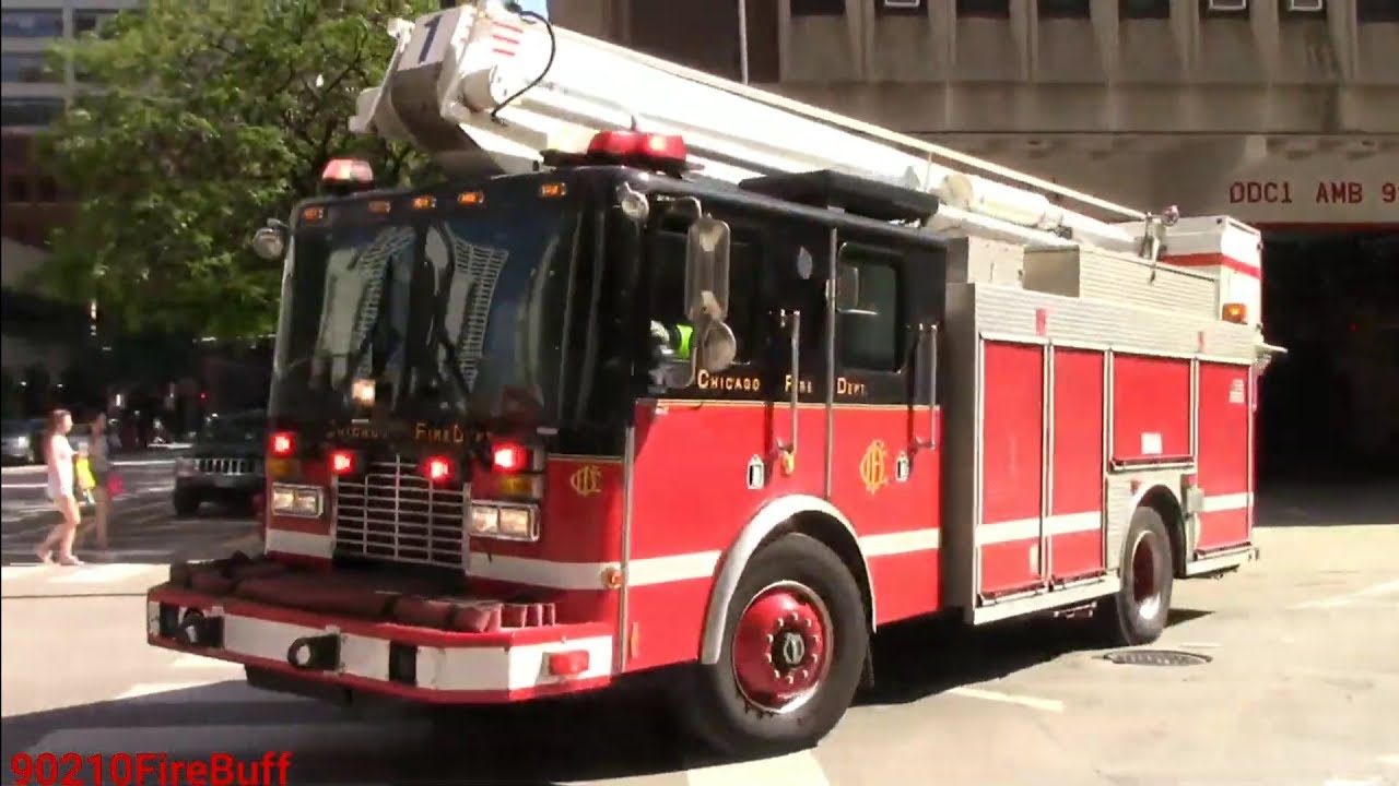 Chicago Fire Dept. Truck 3, Squad 1 (both spares), Engine 42, & Mobile Command Post 271 Responding